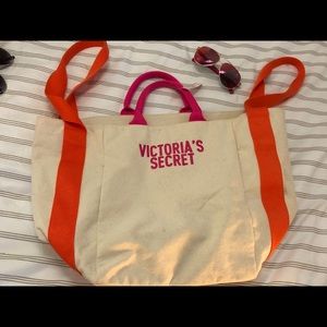 Victoria Secret Weekend/ Beach Bag